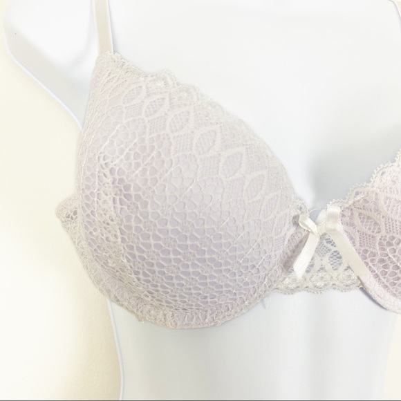 ADRIENNE VITTADINI White Lace Bra Size 36C Sexy - Picture 3 of 7